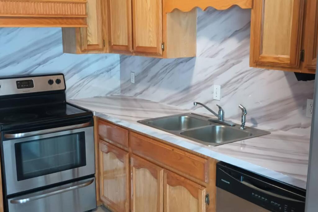 Mcallen 4Br With Pool, Shopping & More Extérieur photo